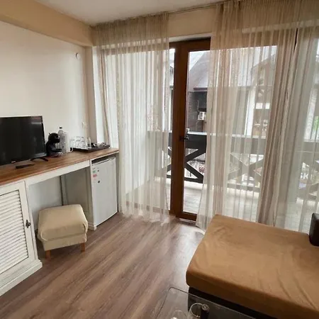 Pensión In - Stayinn Granat Maisonette - Next To Gondola Lift